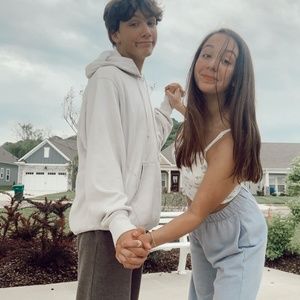 Meet your Posher, Sofia